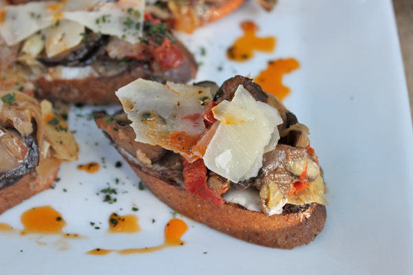 gluten-free bruschetta